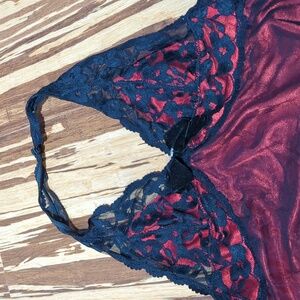 LAST CHANCE or CHARITY Black & Red Lace Teddy Nightie Backless Sz M